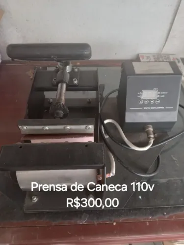 Prensa de Canecas