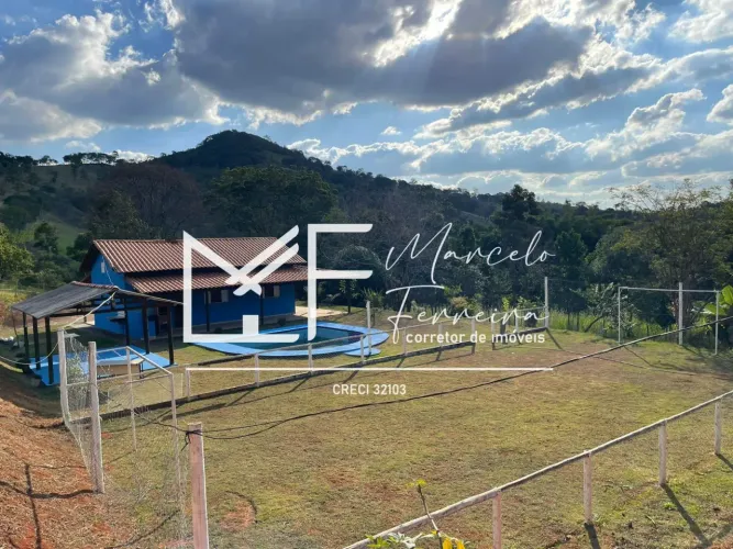Excelente sitio, 2.3 hectares, localizado em Florestal-mg