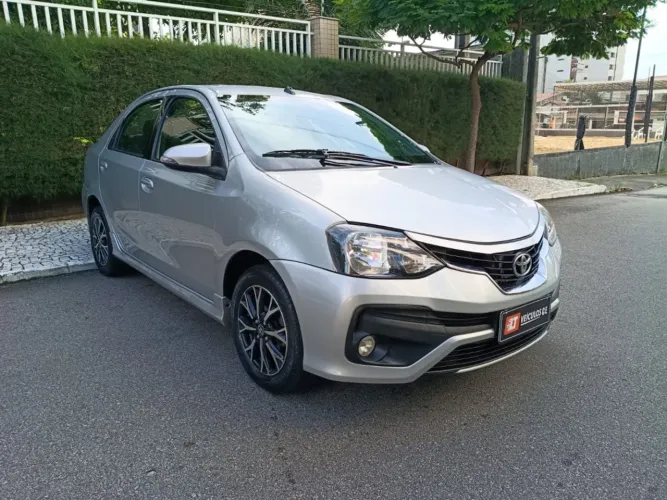 Toyota Etios Platinum 1.5 Flex 16V 4P Aut. 2018