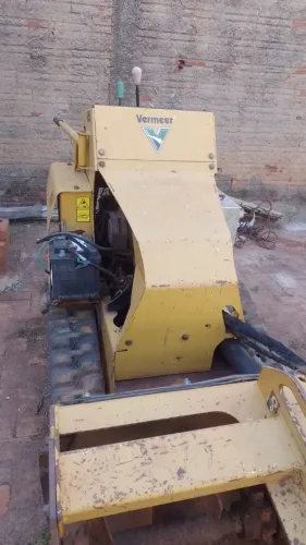 VALETADEIRA VERMEER RTX250