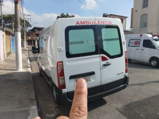 Renault Master 2.3 DCI STD Medio 16L Diesel 2015