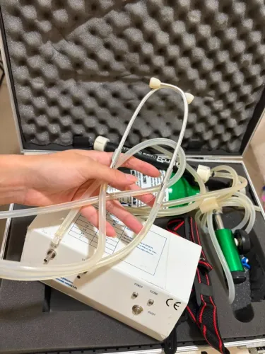 MÁQUINA MULTIFUNCIONAL DE OZONIOTERAPIA À VENDA