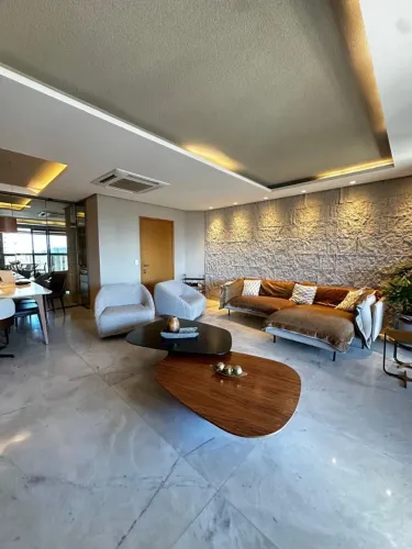 Design Assinado e Porteira Fechada na Ponta Verde  161m², 4 Quartos e 3 Vagas