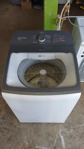 Máquina de lavar roupas 12kg