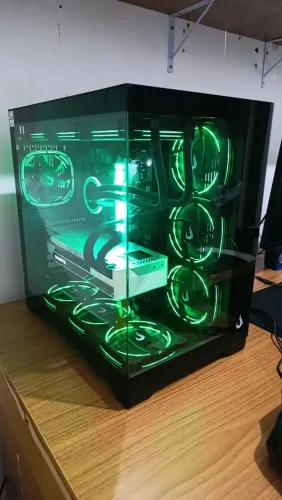 Gabinete aquário 7 fans RGB + Water Cooler 360 mm