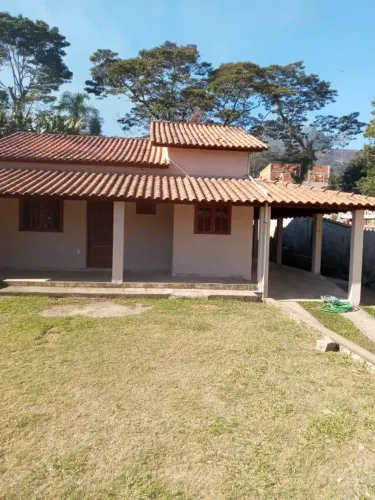 Casa Linear Serra Ipiabas RJ, Telhado Colonial.