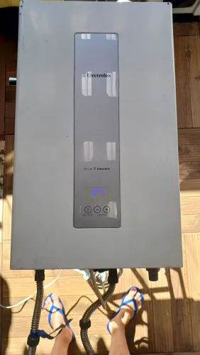 Aquecedor de água a gás Electrolux - modelo Blue Touch - AQ16L