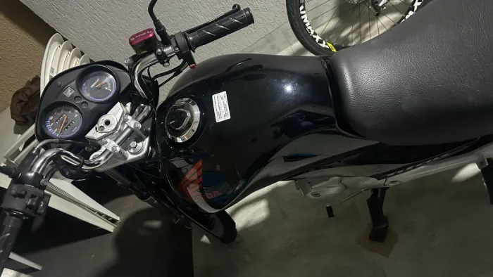 Moto 12.000,00