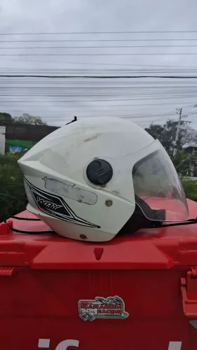 Vendo capacete 