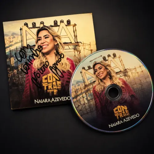 CD autografado pela Naiara Azevedo