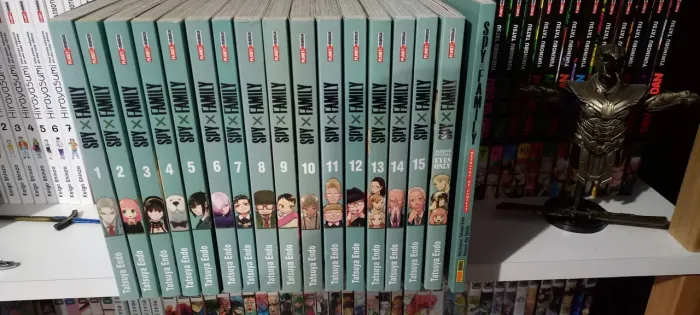 Coleção completa Spy x Family + artbook + novel