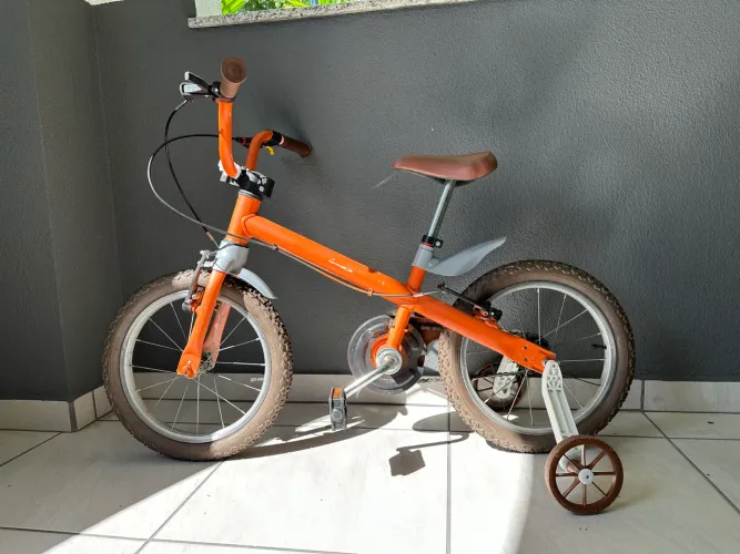 Bicicleta Infantil com rodinhas