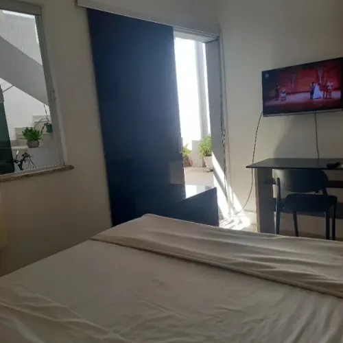 Studio mobiliado, no jardins,próximo shopping 