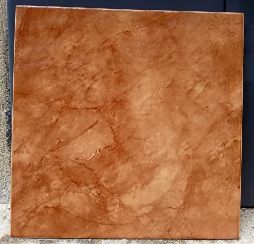 Lote aprox.50 mts Piso 35 x 35