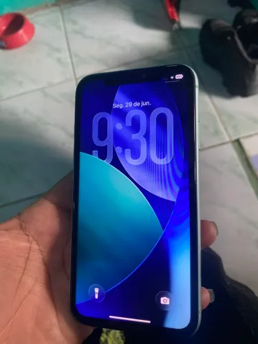 iPhone 11