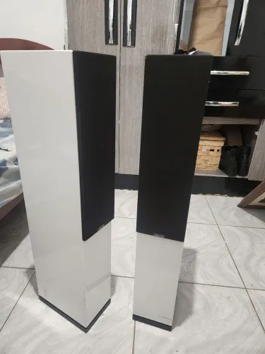 Par de Caixas Torre Indiana Line Tesi 542 - Design Italiano High-Gloss (Impecáveis)