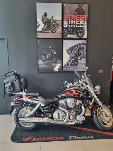 HONDA VTX 1800 ORIGINAL, LINDA