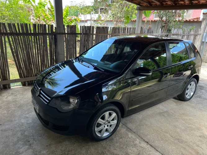 Volkswagen Polo 1.6 Mi/s.ouro 1.6 MI Tot.flex 8V 5P 2014