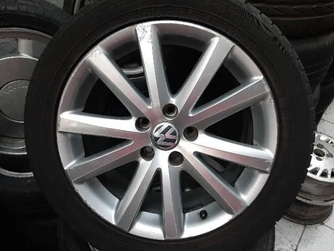 Roda aro 16 VW Passat diamantada com Prata 5X112 