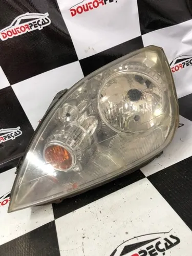 Farol Esquerdo Ford Fiesta Edge 2003 2s653006