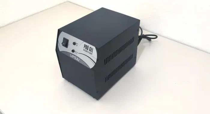Estabilizador de voltagem 2000VA (Profissional)