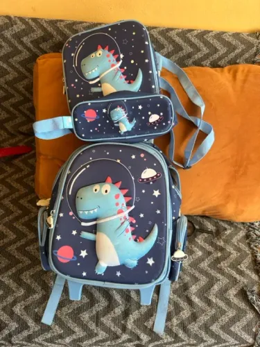 Kit Mochila Lancheira e Estojo