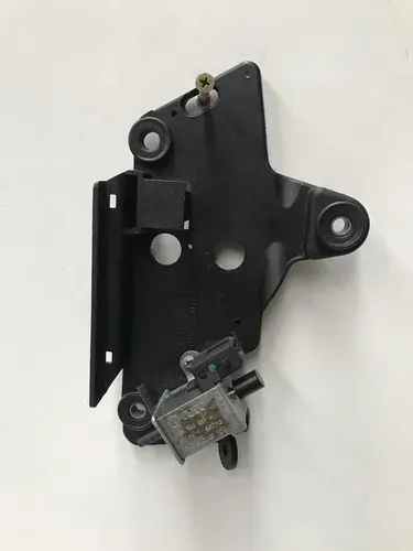 Válvula Solenoide Com Suporte Vw Passat Alemão 2.8 V6 1999