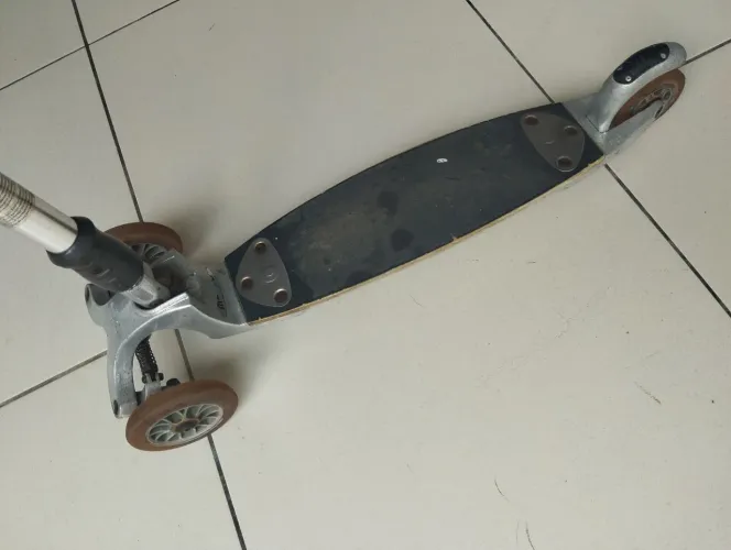 Patinete dobrável adulto e infantil