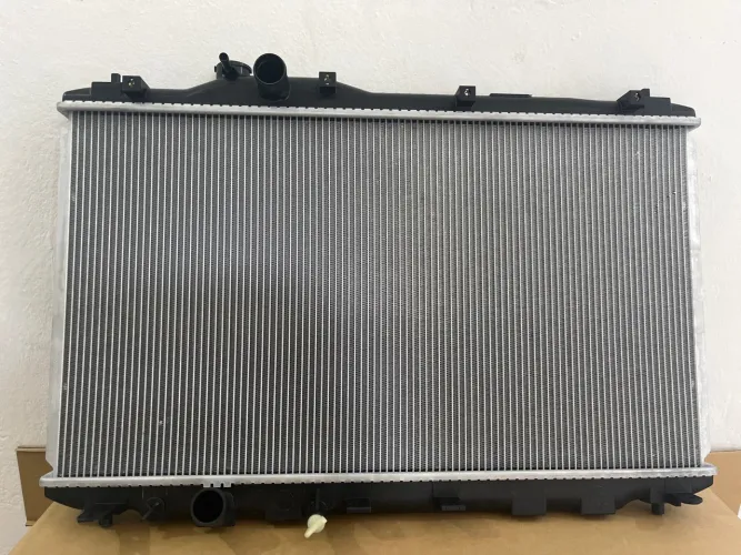 RADIADOR AGUA HONDA CIVIC 2012/2016 MANUAL 1.8 (BRASADO/COM AR CONDICIONADO) Denso