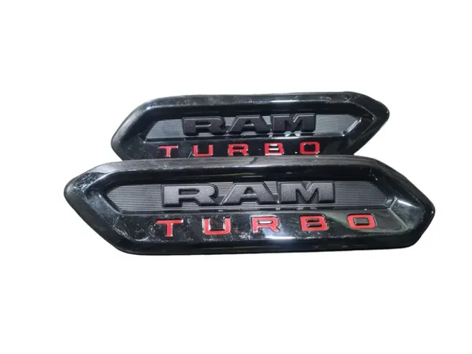 Par Emblema da Ram Turbo