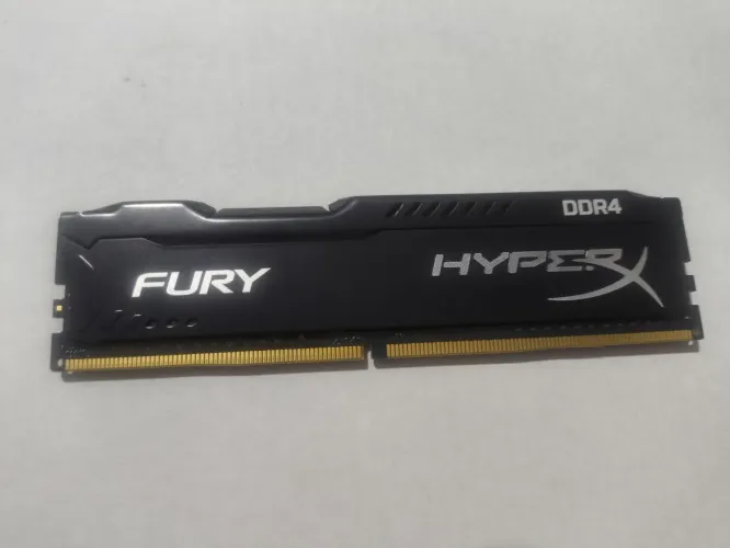 Memória RAM DDR4 8GB