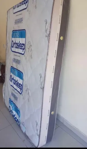 Colchão com molas ensacadas / pronta entrega