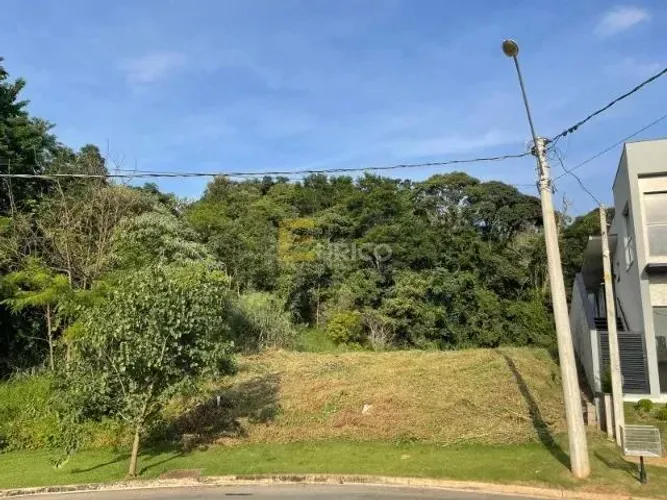 Terreno à venda no Condomínio Reserva Jatobás em Louveira/SP
