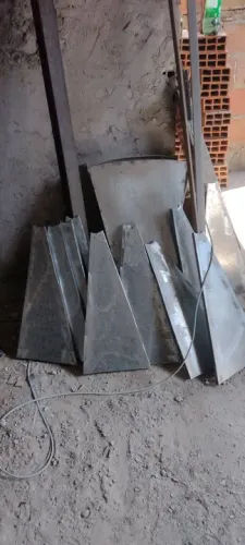 Fabrico escadas concreto embutido premoldada ou ferro sobe medida 
