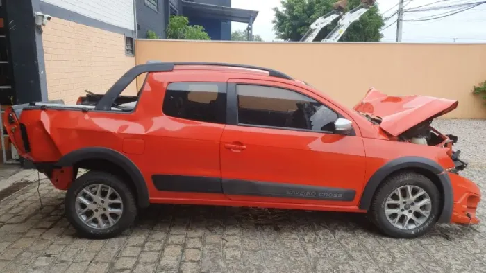 Sucata Saveiro Cross CD 1.6 16V 2015 - Para Retirada de Peças Avulsas
