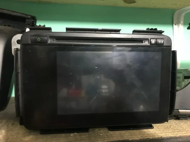Rádio multimídia original Honda Hrv 15/20
