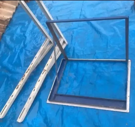 Suportes para Ar condicionado <br>Usados 60 cada <br>Retirar no bairro novo tupi BH