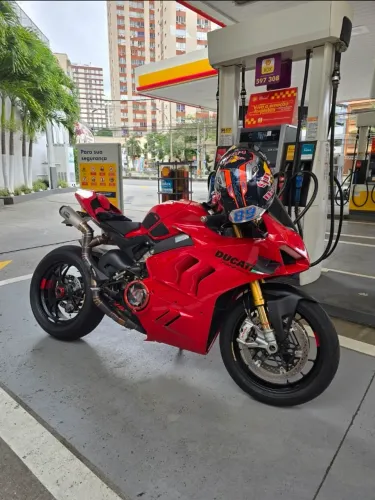 Ducati Panigale V4 S 2024/2024 c/ acessórios!
