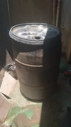 Galão de água 200l