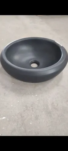 Tanque de louça, fixar na parede 