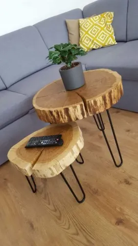 Mesa de Centro Rústica em Madeira Maciça