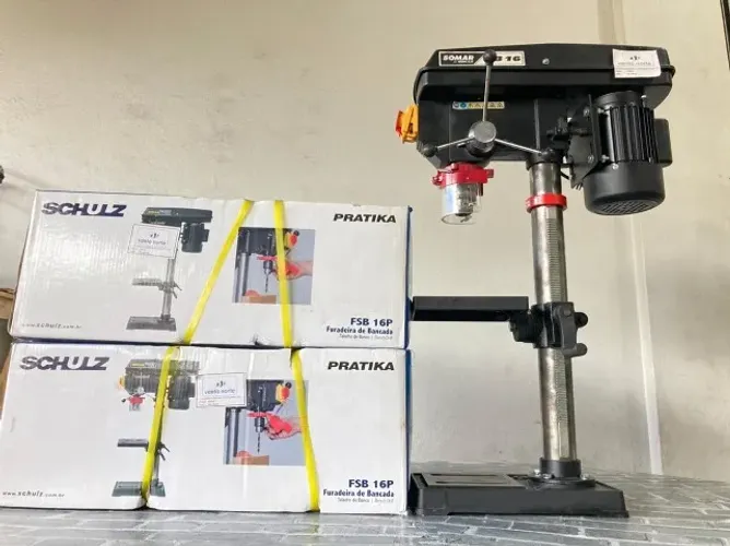Furadeira modelo de Bancada 12 Velocidades 5/8 Pol. 1/2HP Somar FB-16