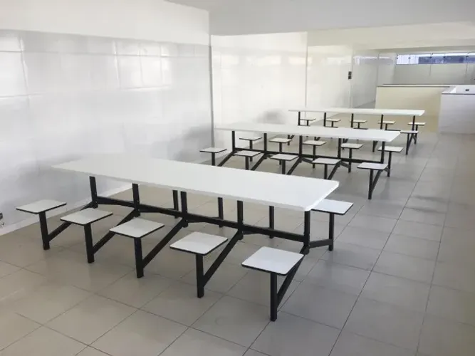 Mesa para refeitório -bancos acoplados com encosto-8 lugares