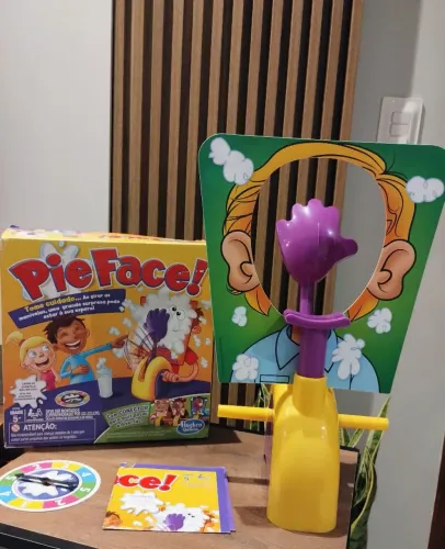 Torta na cara - Hasbro