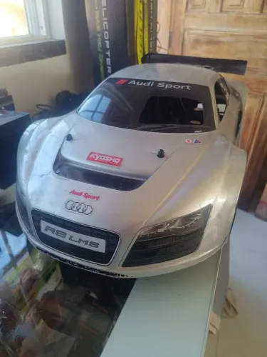 Automodelo Kyosho GT2 1/8 Carrinho controle remoto combustão 
