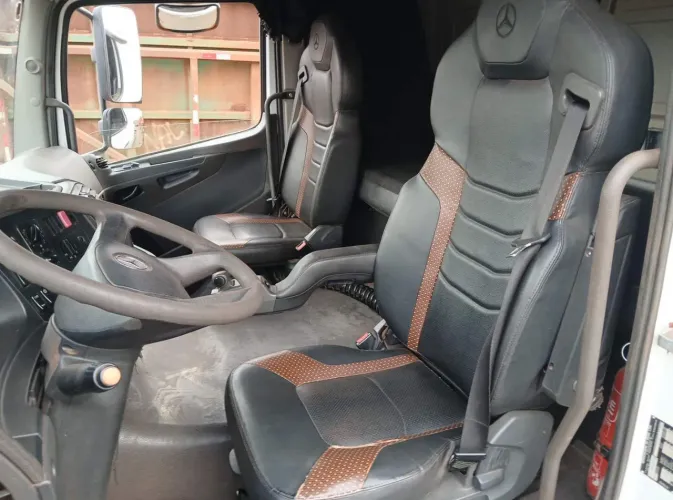 MB Axor 3344 S ano 2020, 4x4, com Teto baixo, cabine leito e bug pesado, em SP