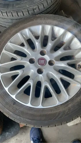 Roda Fiat aro 16