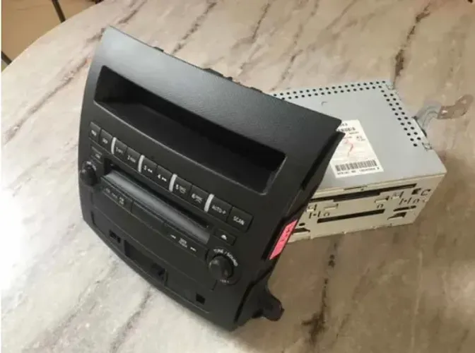 Rádio Original Mitsubishi ASX/Outlander