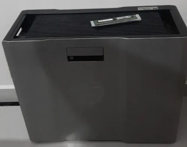 Computador desktop servidor HP Z820 - processador Intel Xeon E5-2643 e 42gb de memória