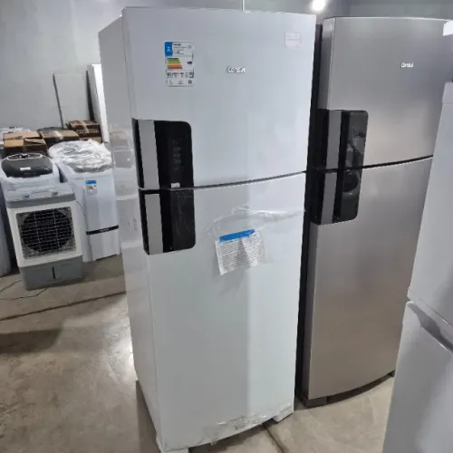 Geladeira Consul 451 Litros CRM56F - Frost Free, branca, 110V